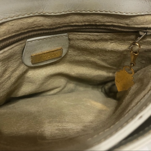 Vintage Gucci Monogram Crossbody Bag SOLD SOLD - Picture 6 of 8